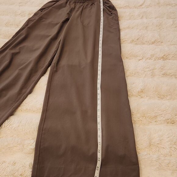 lululemon athletica Wide Leg Pants in Brown - Picture 14 of 16